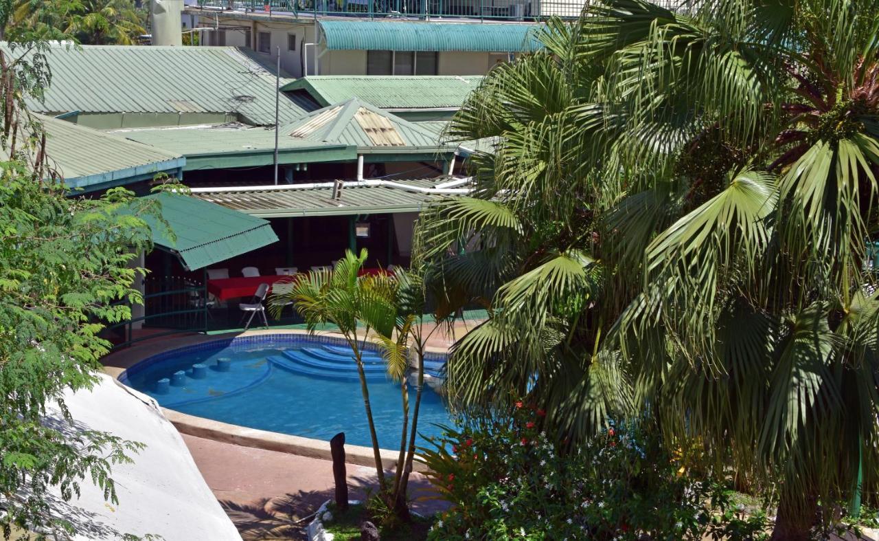 Grand Melanesian Hotel Nadi Kültér fotó